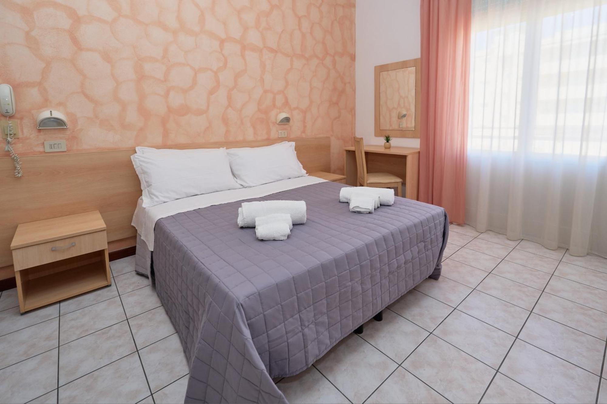 Hotel Jolanda Bellaria-Igea Marina Extérieur photo