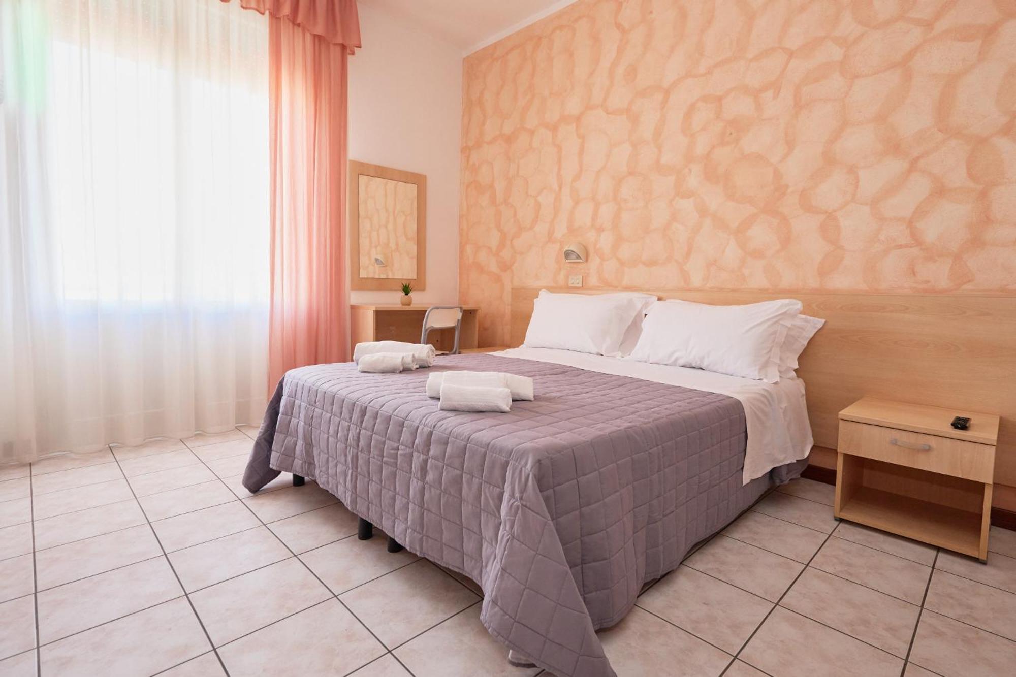 Hotel Jolanda Bellaria-Igea Marina Extérieur photo